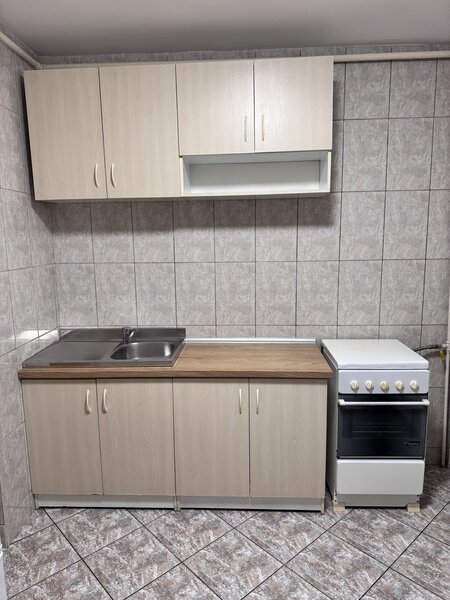 13 Septembrie, Prosper Center